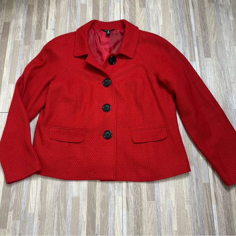 Briggs New York Women's Vibrant Red Suit Jacket, Size 16